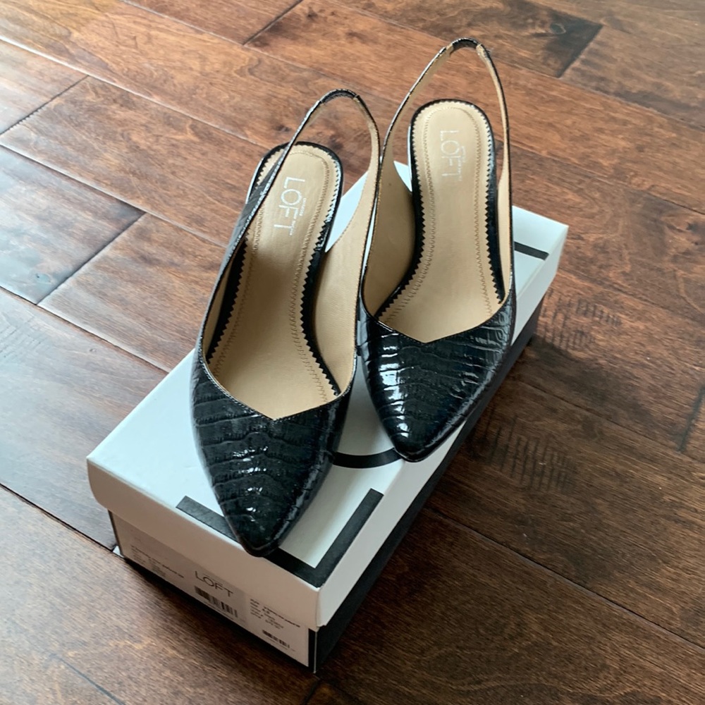 LOFT Black Barney Croc Embossed Patent Pointy Toe Slingback Kitten Heel Size 6.5